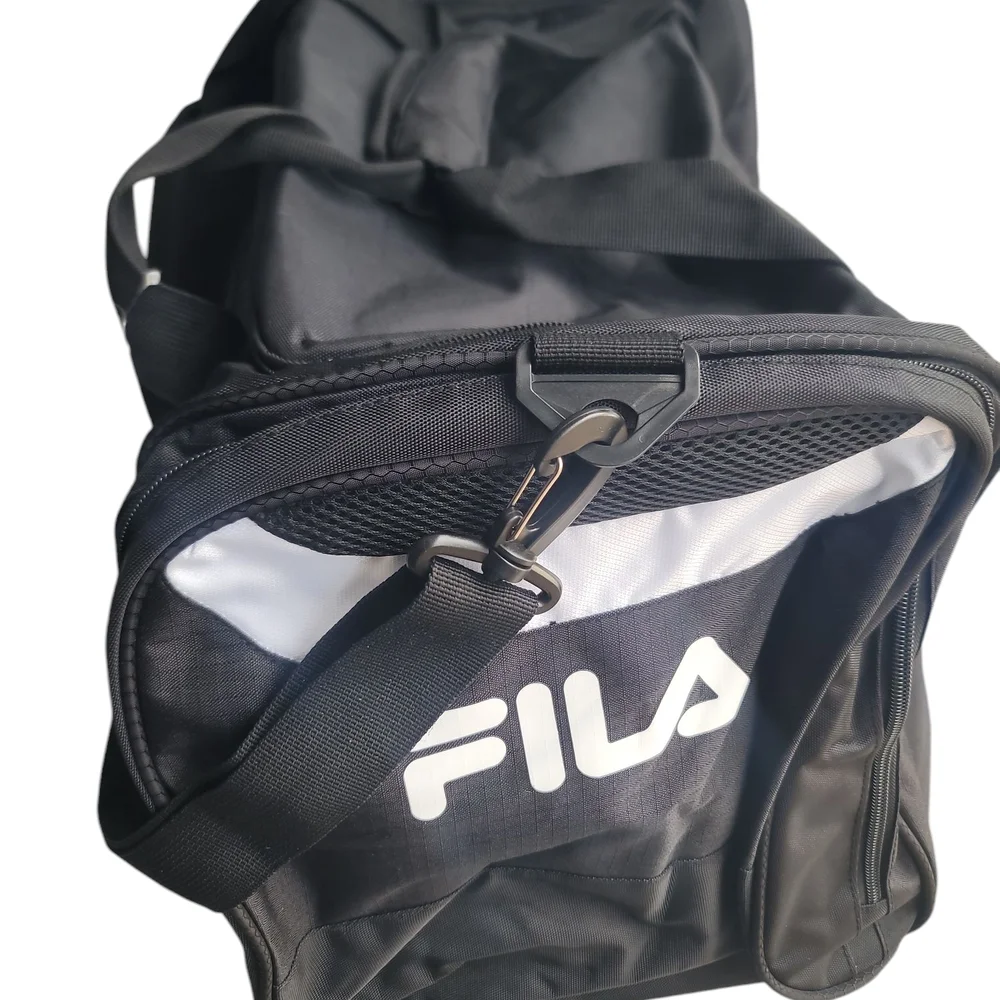 New Fila Acer 25  Black Sport Duffel Bag